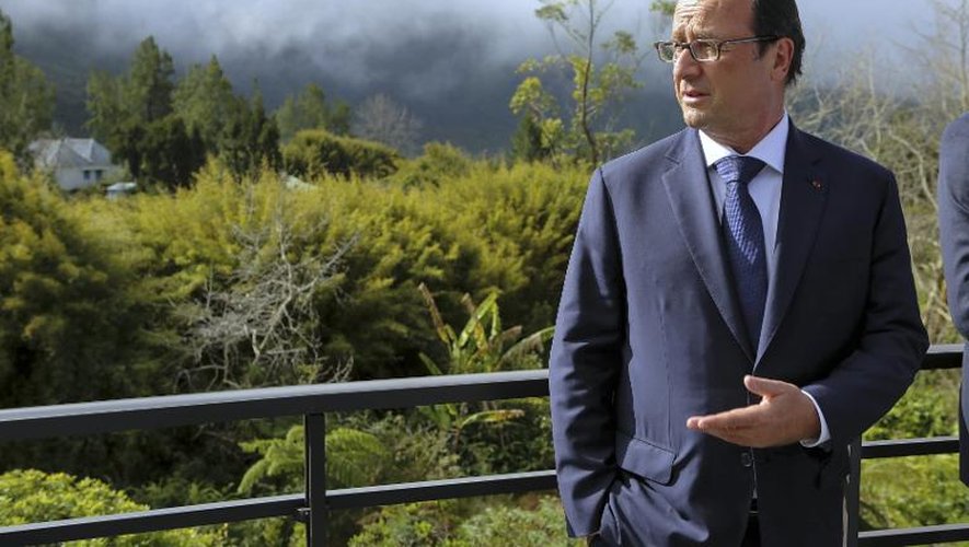 François Hollande au parc national La Plaine-des-Palmistes à l'île de la Réunion le 21 aout 2014