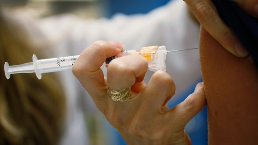 Les vaccins contre les infections à papillomavirus (HPV) ne sont pas responsables de sclérose en plaques, selon l'Agence française du médicament
