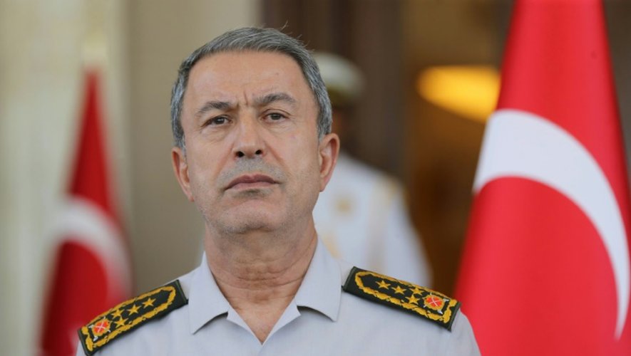Le chef d'état-major Hulusi Akar à Ankara le 16 juillet 2016
