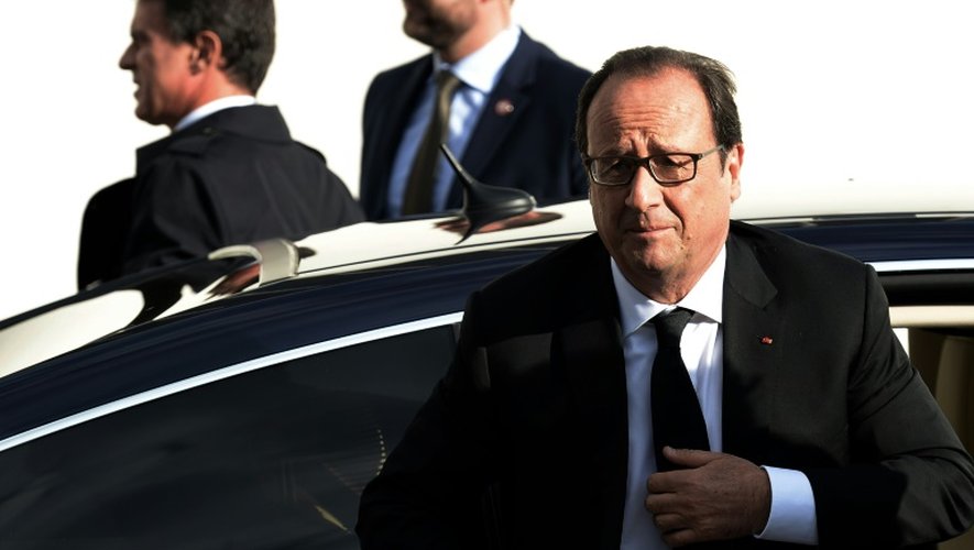 Le président François Hollande en dépalcement à Saint-Loup-sur-Semouse dans l'est de la France, le 14 septembre 2015
