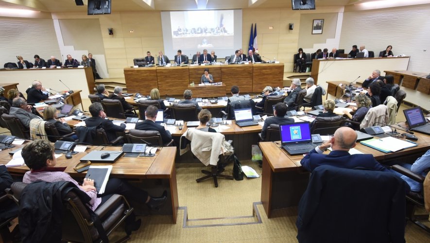 Le Conseil départemental vote  4,8 M€ pour les communes