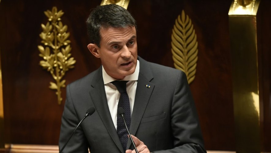 Manuel Valls fait un discours sur la Syrie à l'Assemblée nationale le 15 septembre 2015