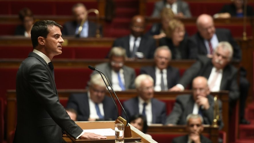 Manuel Valls lors de son intervention sur la Syrie à l'Assemblée nationale le 15 septembre 2015 à Paris