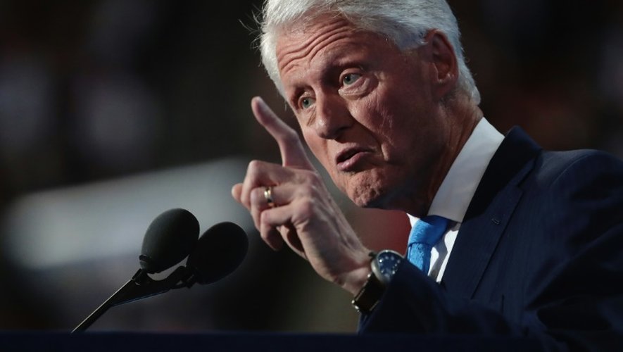 Bill Clinton lors de la convention démocrate à Philadelphia le 25 juillet 2016, où l'ancien président a esquissé, par touches successives, le portrait d'une femme déterminée et animée d'une farouche "volonté de changement"