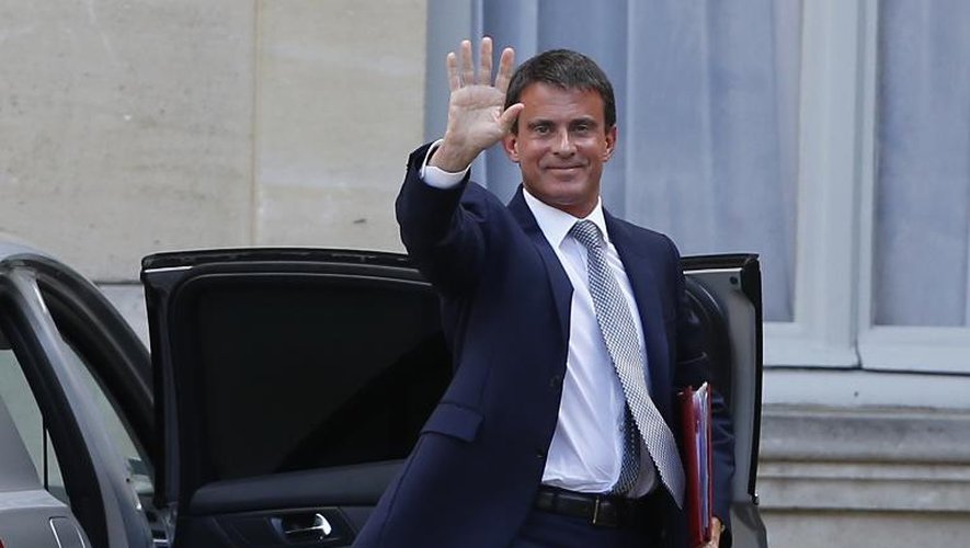 Manuel Valls arrivant à Matignon le 26 aout 2014