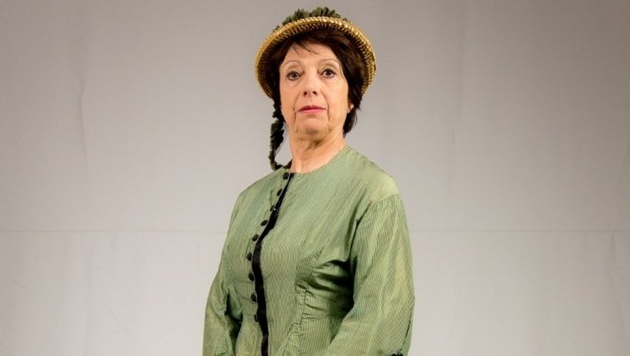 Aline Fenayrou double Marie de Lahontang dans le rôle de Clarisse Manzon.