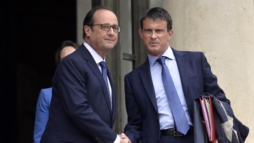François Hollande et Manuel Valls à l'issue du Conseil des ministres le 27 août 2014 à l'Elysée à Paris