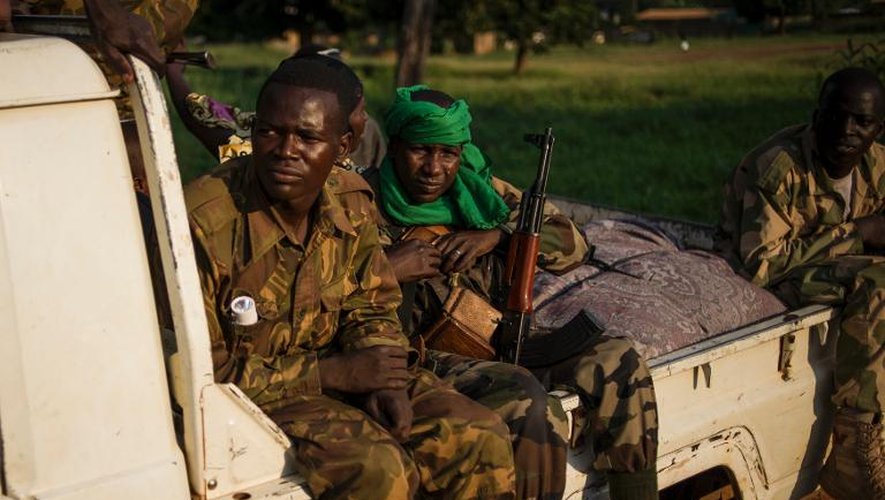 Des rebelles ex-Seleka le 8 décembre 2013 dans les rues de Bangui
