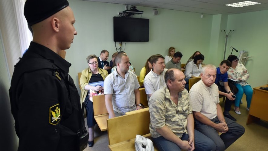 Des employés de l'aéroport Vnoukovo de Moscou comparaissent au tribunal, le 28 juillet 2016 à Moscou