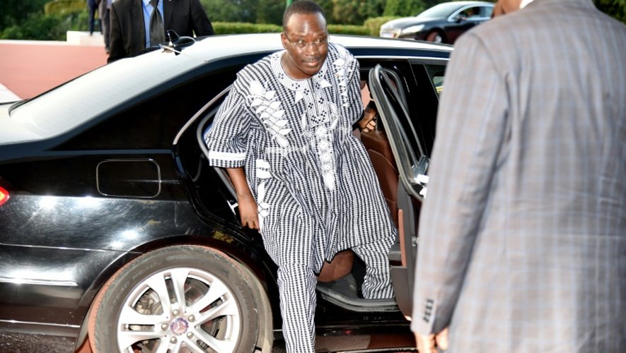 Le Premier ministre burkinabé  Isaac Zida à son arrivée le 6 juillet 2015 à Abidjan