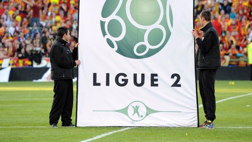 La Ligue 2, qui débute à 20h00 verra une grande "nouveauté", des barrages d'accession à la Ligue 1, pour le 3e de la saison régulière