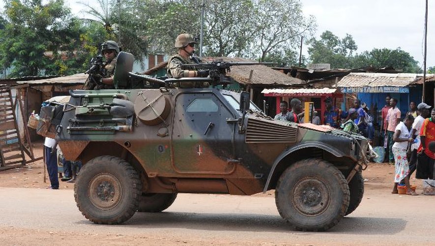 Des militaires français en patrouille à Bangui, le 10 décembre 2013 en Centrafrique