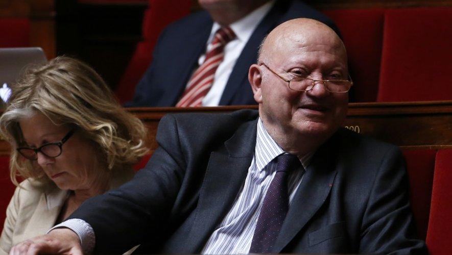 André Santini, député-maire UDI d'Issy-les-Moulineaux, à l'Assemblée Nationale, le 15 juillet 2015