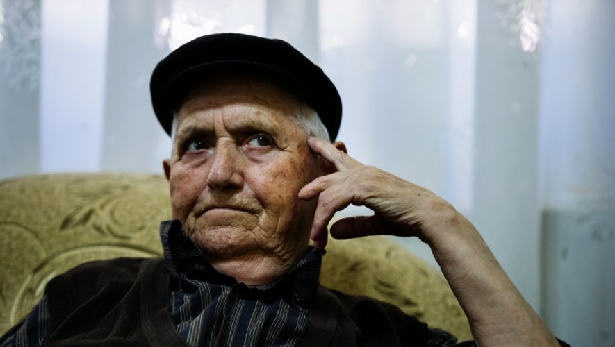 Shkurtan Hasanpapaj, 84 ans, "vierge jurée", à Shkodra, dans le nord-ouest de l'Albanie, le 27 juin 2016