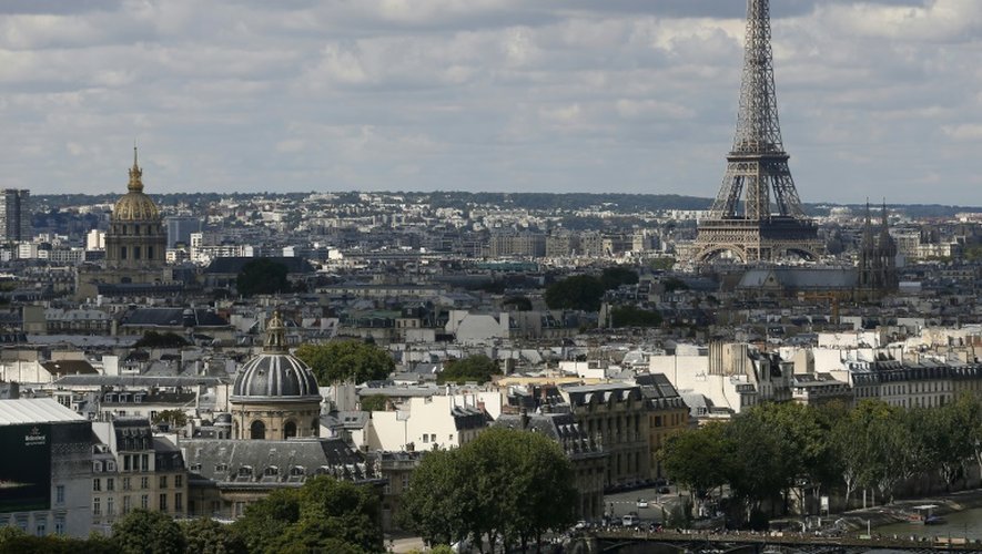 Paris comptera dès cet automne douze "zones touristiques internationales" (ZTI) où les commerces pourront ouvrir le dimanche et tous les soirs de la semaine jusqu’à minuit