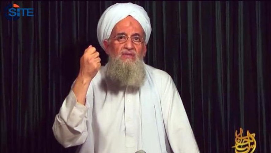 Capture d'écran d'une vidéo fournie par le Centre américain de surveillance des sites islamiques (SITE)en septembre 2012, du chef d'Al-Qaïda, Ayman al-Zawahiri