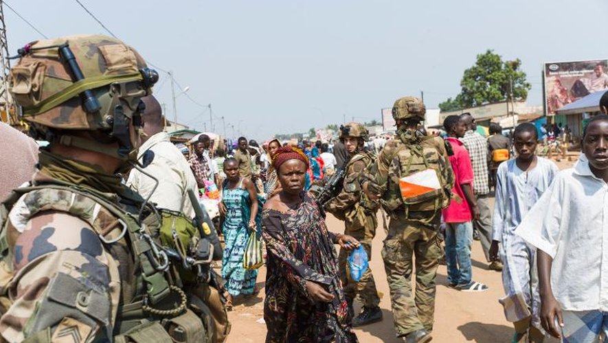 "Les soldats ont été bien accueillis par la population. C'est une bonne chose qu'ils viennent ici", a relaté un autre témoin.
