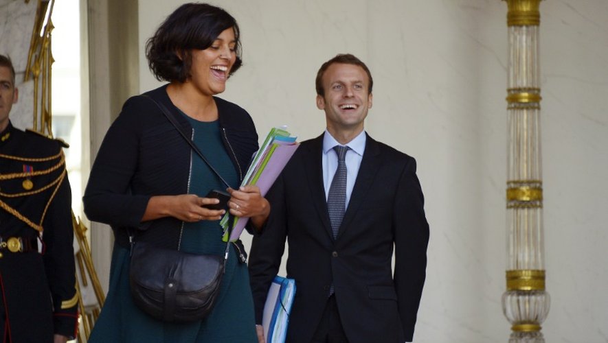 La ministre du Travail, Myriam El Khomri (g) et le ministre de l'Economie, Emmanuel Macron, le 23 septembre 2015 à l'Elysée, à Paris