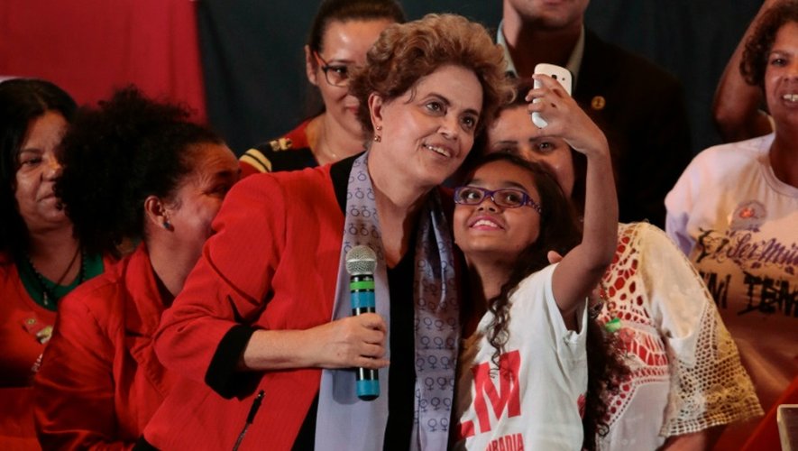La présidente suspendue du Brésil, Dilma Rousseff, le 8 juillet 2016 à Sao Paulo, au Brésil