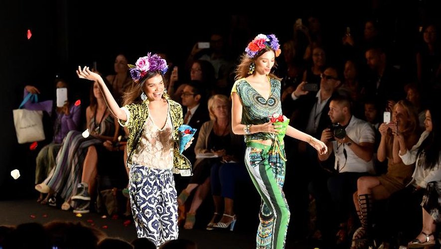 Des mannequins défilent pour la marque catalane Desigual durant la Fashion Week de New York, le 4 septembre 2014