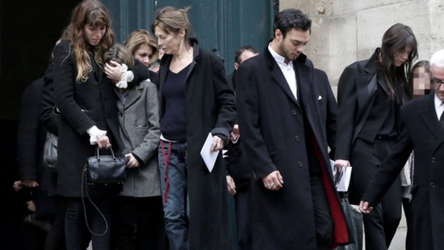 Les obsèques de Kate Barry ont eu lieu ce matin à l&#039;église Saint Roch de Paris