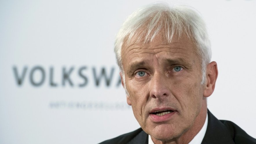 Matthias Müller, le nouveau PDG de Volkswagen lors d'une conférence de presse à Wolfsburg, dans le centre de l'Allemagne, le 25 septembre 2015