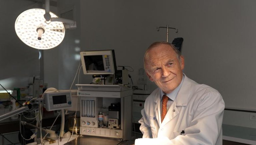 Le professeur Alain Carpentier fondateur de la Société Carmat, le 17 juin 2010 à  l'hôpital Georges-Pompidou à Paris