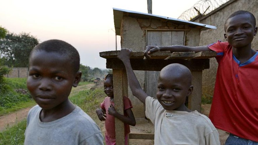 Des enfants à Bangui, dans le quartier de Boy Rabe, le 20 décembre 2013