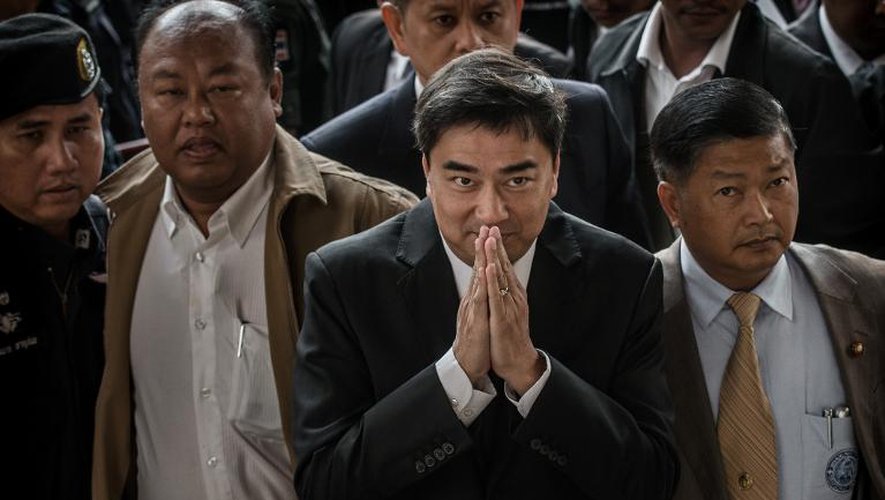 L'ancien Premier ministre thaïlandais Abhisit Vejjajiva, le 12 décembre 2013 à Bangkok