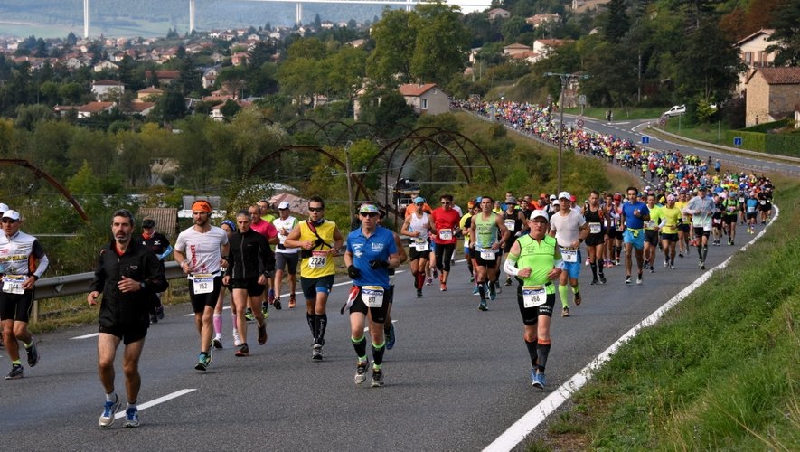 La météo, le public et 2219 concurrents (dont 400 pour le marathon): c'était hier une des plus belles éditions des 100 km de Millau.