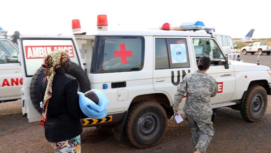 Des personnes évacuées le 22 décembre 2013 de Juba
