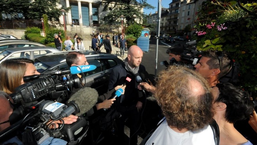 Avocat spécialisé dans le droit automobile, Rémy Josseaume a ironisé en présentant aux juges, "les terroristes du Net".