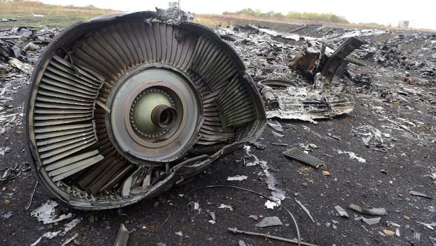 Des restes du Boeing MH17 de la Malaysia Airlines près de Hrabove, le 9 septembre 2014, à l'est de Donetsk