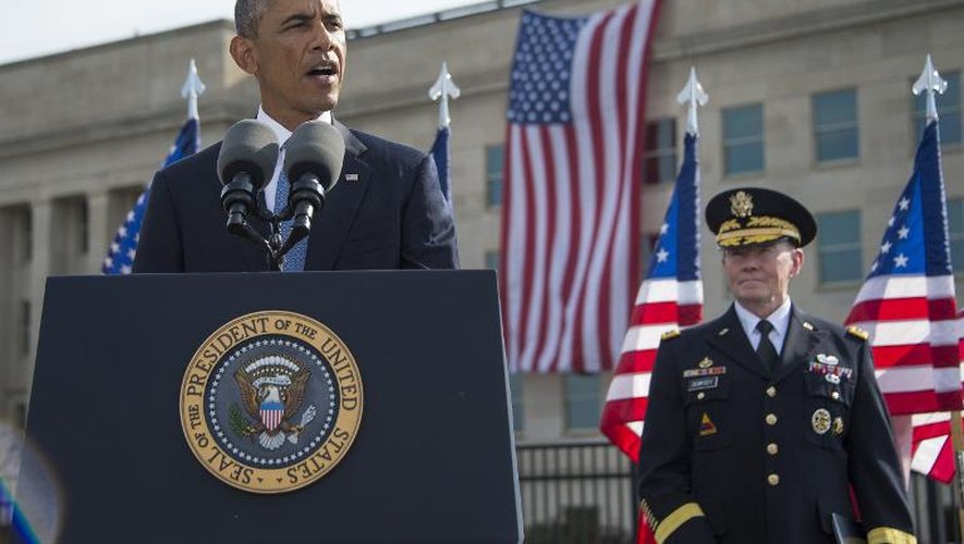 Le président américain Barack Obama rend hommage aux victimes des attentats du 11 septembre 2001 au Pentagone à Washington le 11 septembre 2014