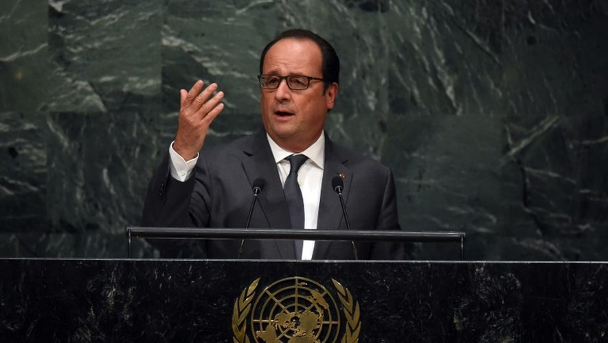 Le président François Hollande s'adresse à l'assemblée de l'ONU à New-York, le 28 septembre 2015