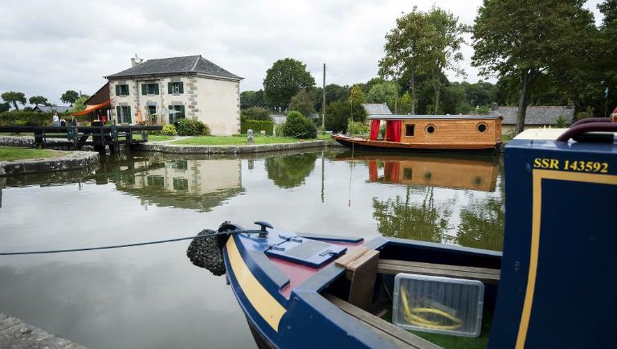 La maison éclusière de La Madeleine, sur le canal d'Ille-et-Rance, le 30 août 2014