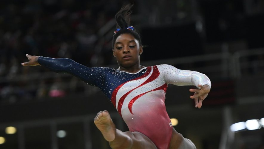 L'Américaine Simone Biles lors de la finale gymnastique par équipe le 9 août 2016 à Rio