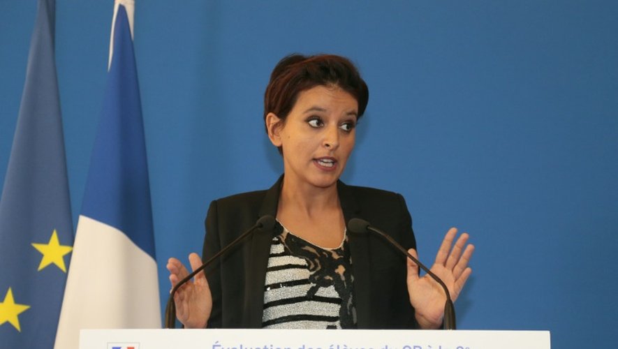 La ministre française de l'Education Najat Vallaud-Belkacem lors de sa conférence de presse, le 30 septembre 2015, au ministère, à Paris