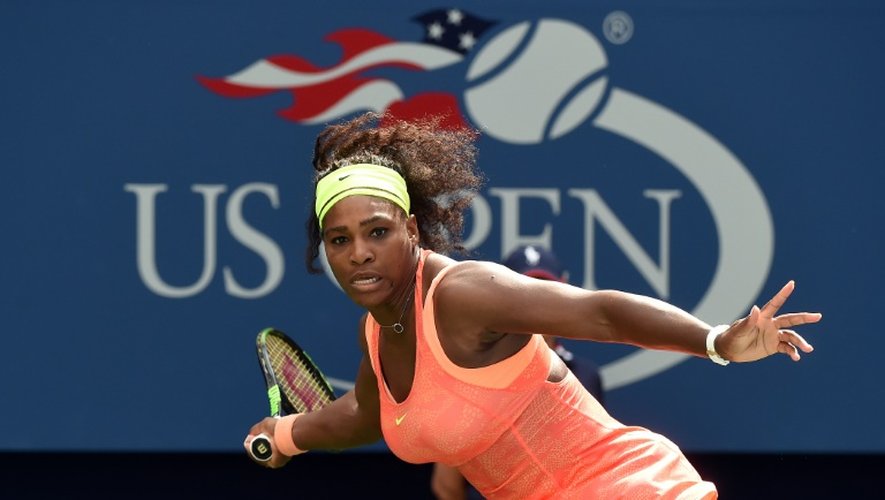 Serena Williams face à l'Italienne Roberta Vinci en demi-finale de l'US Open, le 11 septembre 2015 à New York