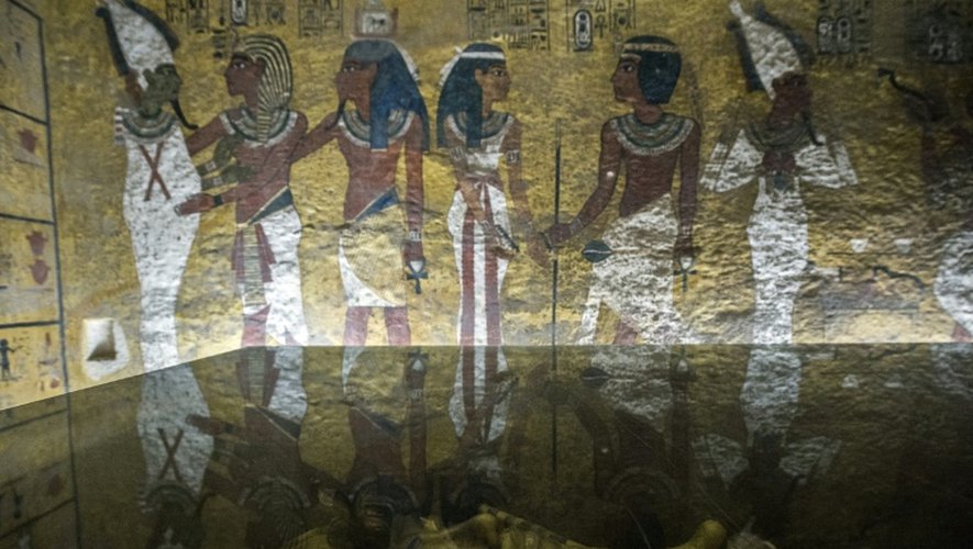 Le sarcophage du pharaon Toutankhamon dans sa tombe près de Louxor en Egypte, le 29 septembre 2015