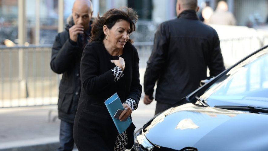 La maire de Paris Anne Hidalgo dans la capitale française, le 29 septembre 2015