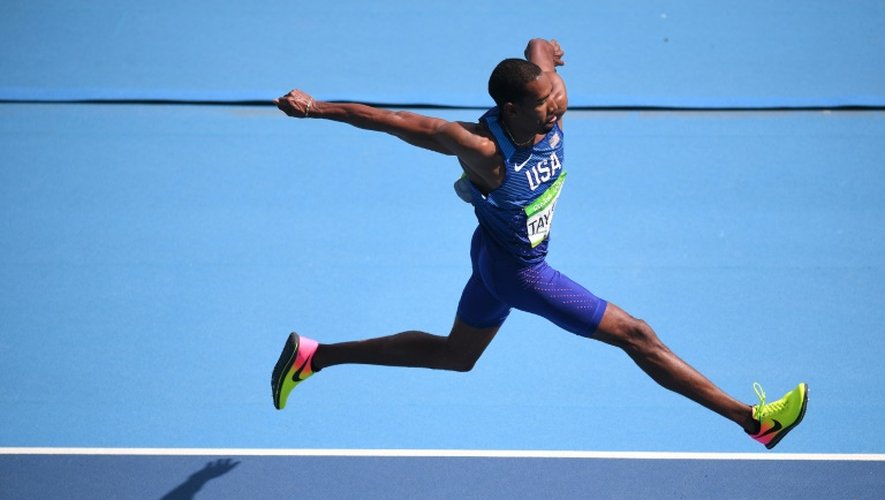 Le triple sauteur américain Christian Taylor décroche le tire olympique à Rio, le 16 août 2016