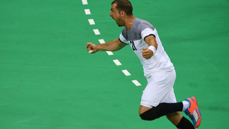 L'ailier de l'équipe de France de handball Michael Guigou, face au Brésil en quart de finale, aux JO de Rio le 17 août 2016