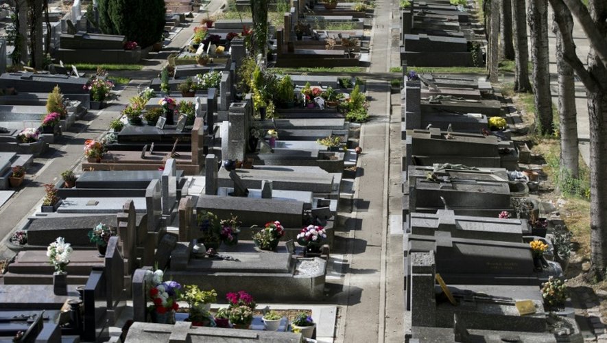 Le cimetière de Nanterre, près de Paris, le 4 août 2015