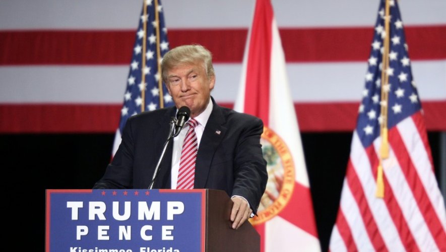 Donald Trump le 10 août 2016 pendant un meeting de campagne au Silver Spurs Arena à Kissimmee, Florida