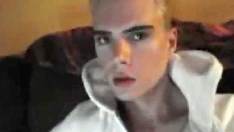 Photo du 3 juin 2012 tirée d'une vidéo montrant Luka Rocco Magnotta, accusé d'avoir tué avec préméditation et dépecé son ex petit ami