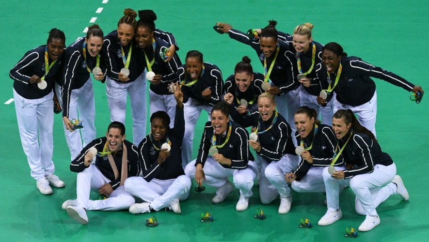 Les handballeuses françaises, médaillées d'argent aux JO de Rio, le 20 août 2016