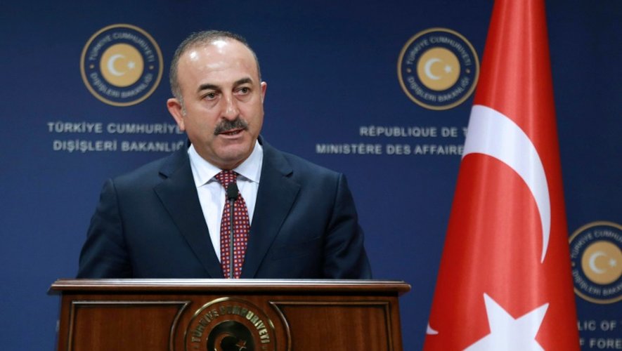 Le ministre turc des Affaires étrangères Mevlut Cavusoglu lors d'une conférence de presse, le 12 août 2016 à Ankara