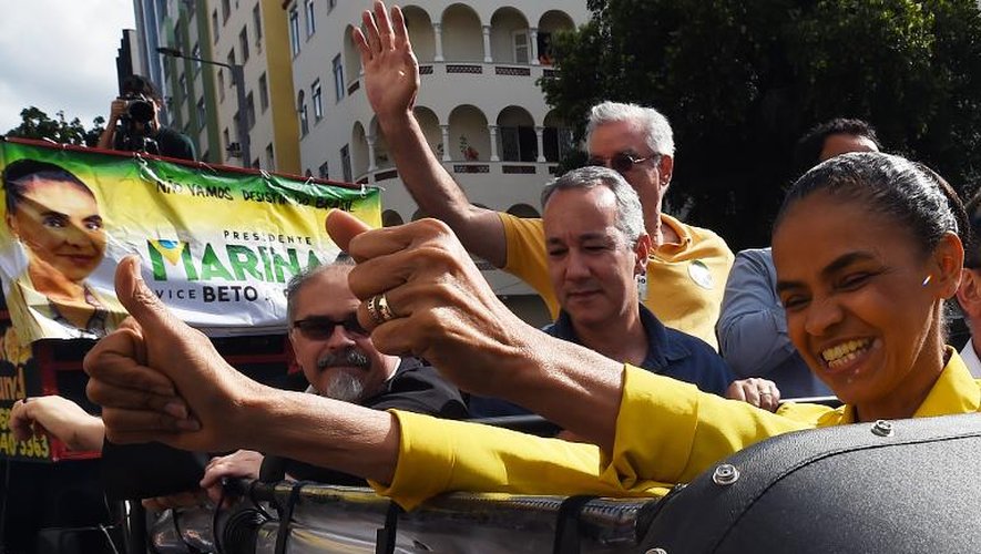 Marina Silva acclamée par ses partisans lors d'un meeting électoral le 3 octobre 2014 Rio de Janeiro