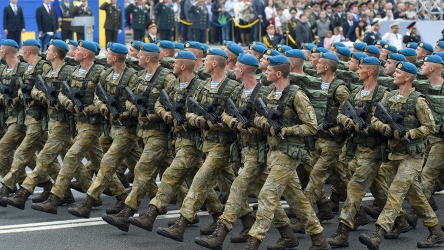 Des soldats ukrainiens à Kiev, le 24 août 2016